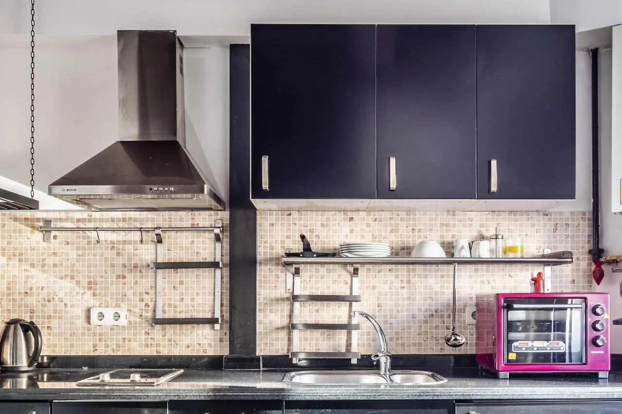 Authentic Flat With Excellent Location In Beyoglu Apartamento Istambul Turquia