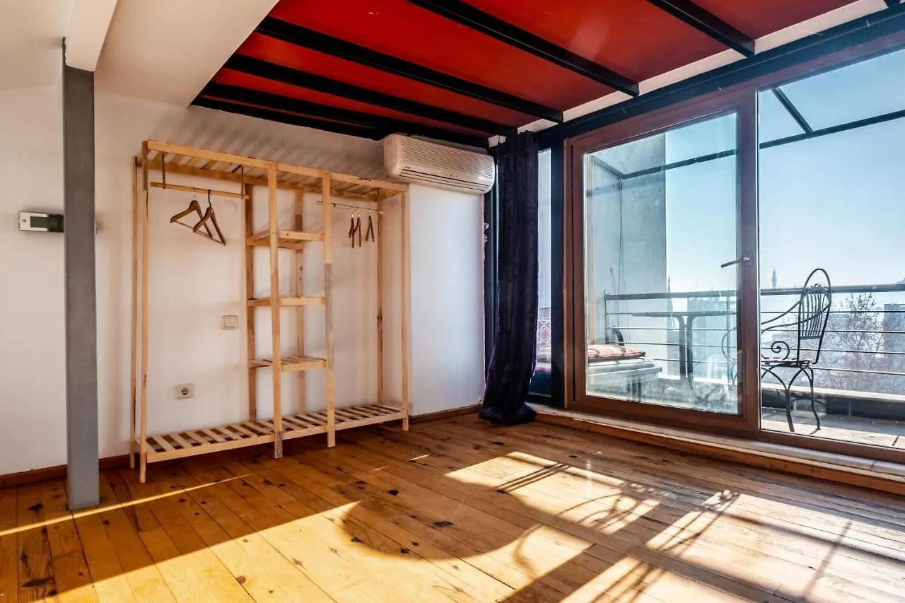Apartment Ferienwohnung Authentic Flat With Excellent Location In Beyoglu Istanbul